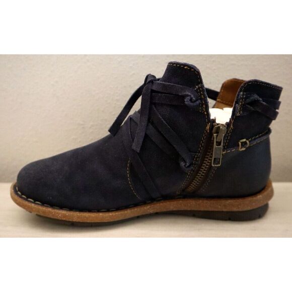 Børn BR0013634 Women's Sz 7M Navy Distressed Leather Tarkiln Ankle Booties - Picture 5 of 9